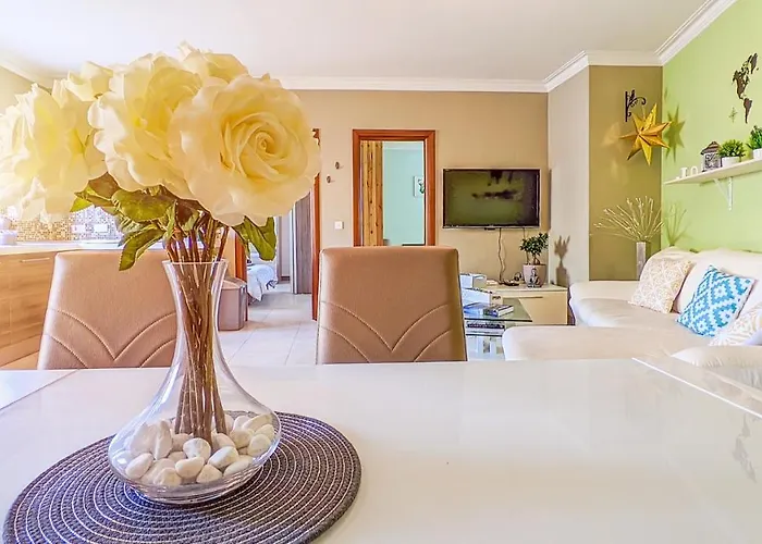 Holiday Hub Gozo - 3 Bedrooms *