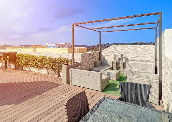 Holiday Hub Gozo - 3 Bedrooms Διαμέρισμα Xewkija