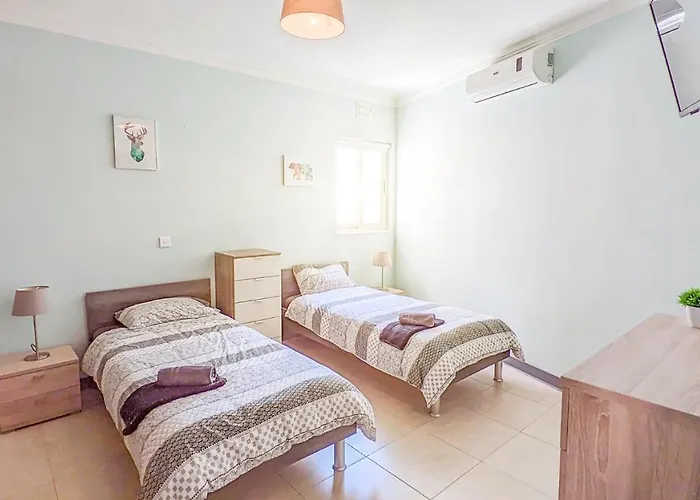 Holiday Hub Gozo - 3 Bedrooms Apartamento Xewkija