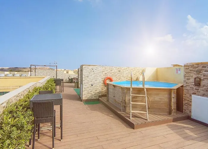 Holiday Hub Gozo - 3 Bedrooms Διαμέρισμα *